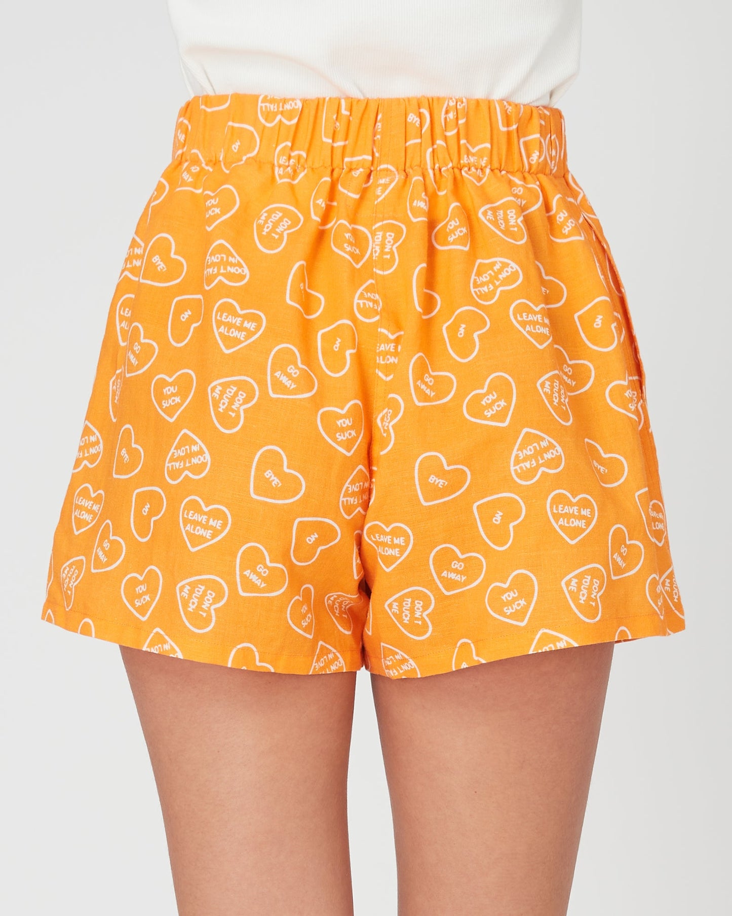 Summi Summi - Linen Shorts: Orange Dumb Love Print