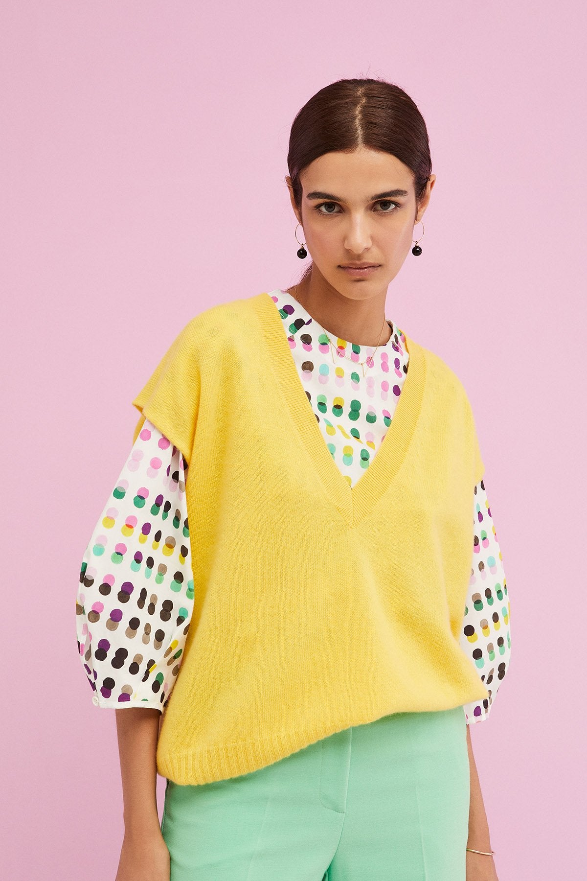 Ottod'ame- Filo Sweater Vest: Yellow