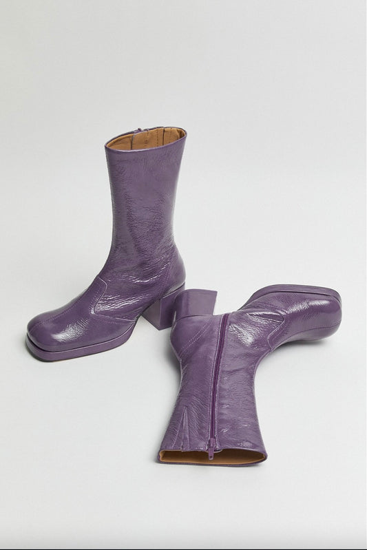 Miista - Cass Boot: Purple