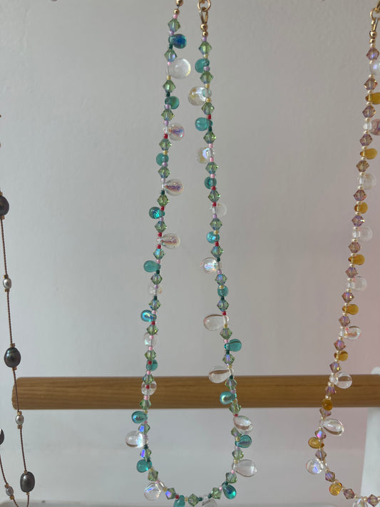 Isshi - Raindrop Necklace: Crystal Mint