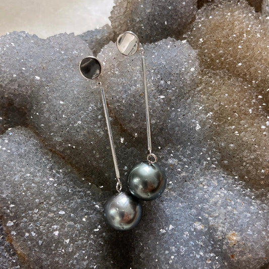 Airy Heights- Long Mod Bar Earrings with Tahitian Pearls and Ripple Post