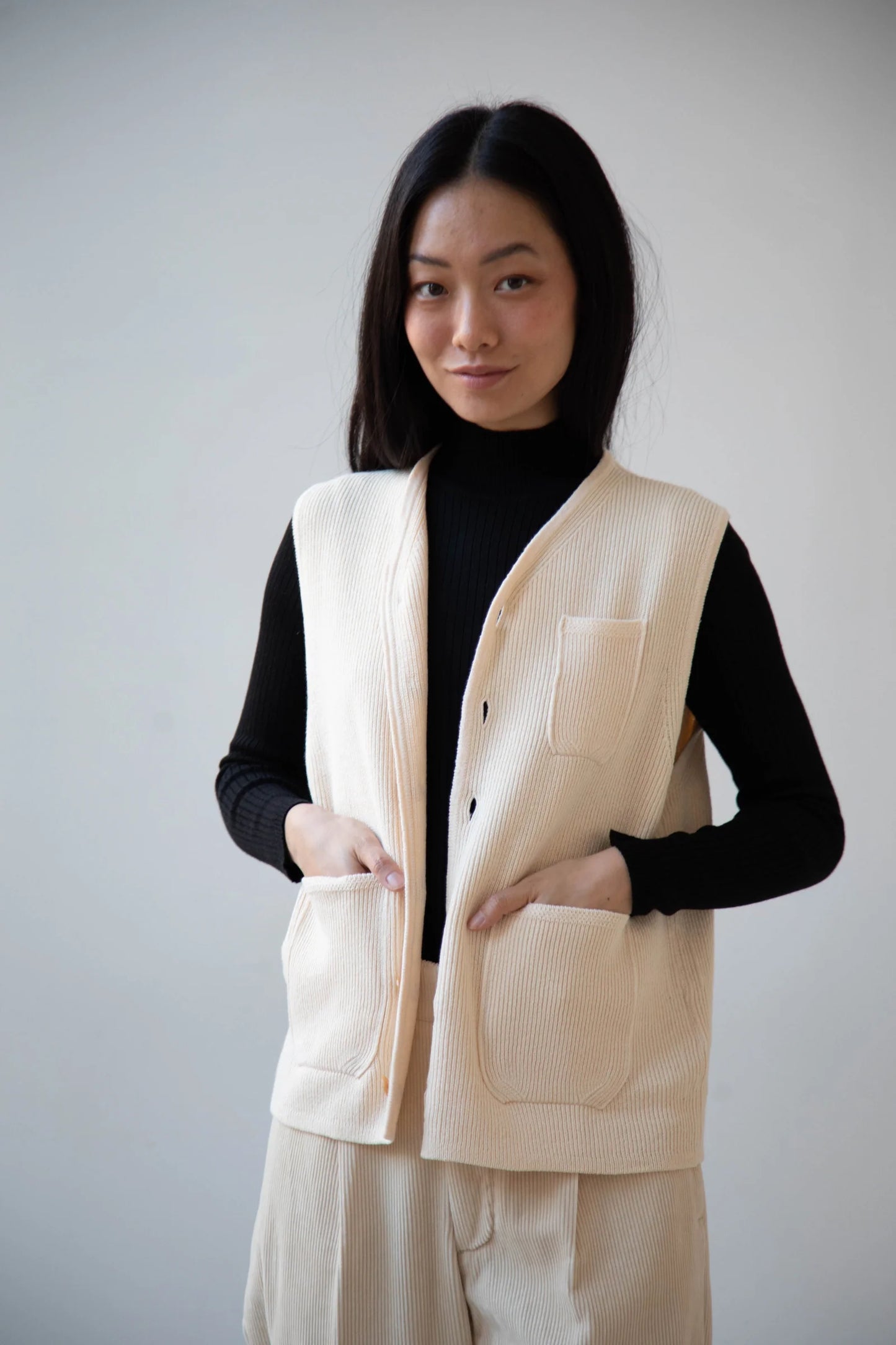 Aseedoncloud - Tea Garden Vest: Beige