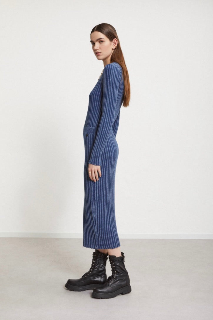 Ottod'ame Knitted Ribbed Skirt: Jeans