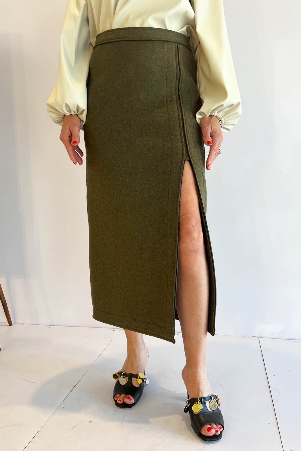No. 21- Side Split Pencil Skirt: Khaki Green