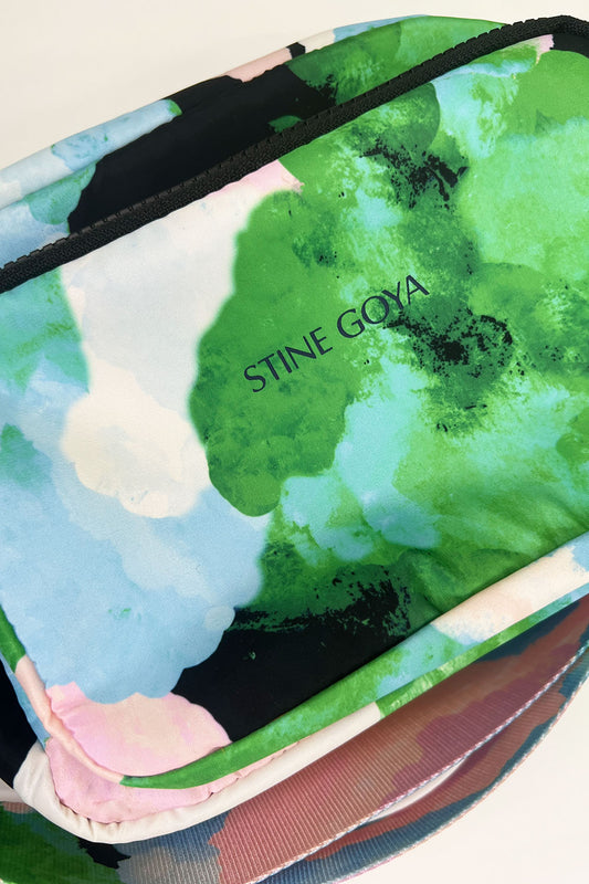 Stine Goya - Lotta Shoulder Bag: Clouds